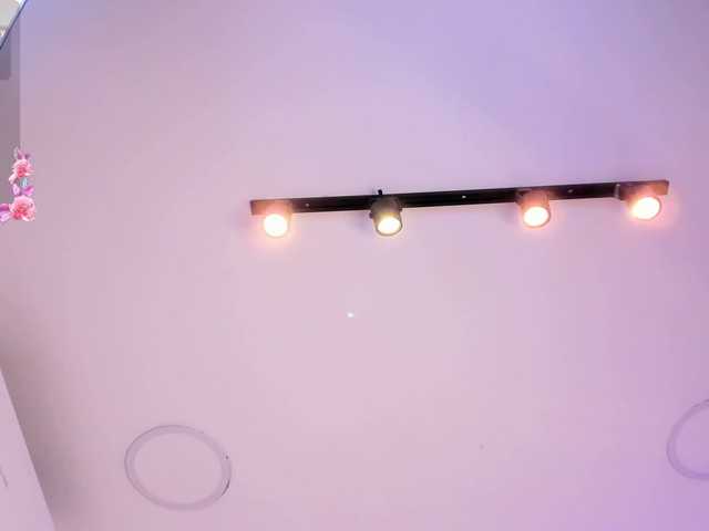 ElarisBlake live cam on BongaCams