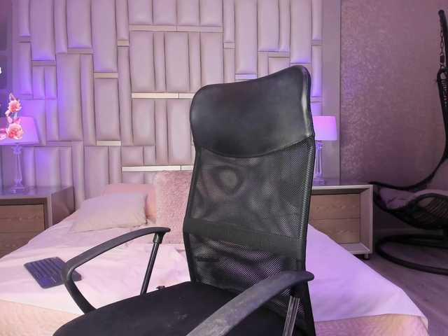 ElarisBlake live cam on BongaCams