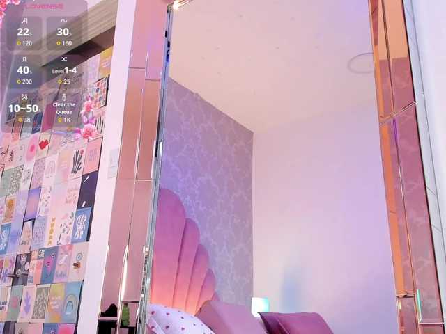 ElarisBlake live cam on BongaCams