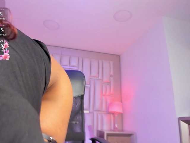 ElarisBlake live cam on BongaCams