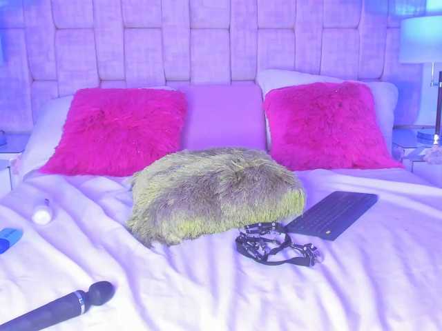 ElarisBlake live cam preview