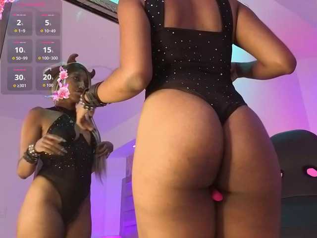 ElarisBlake live cam on BongaCams