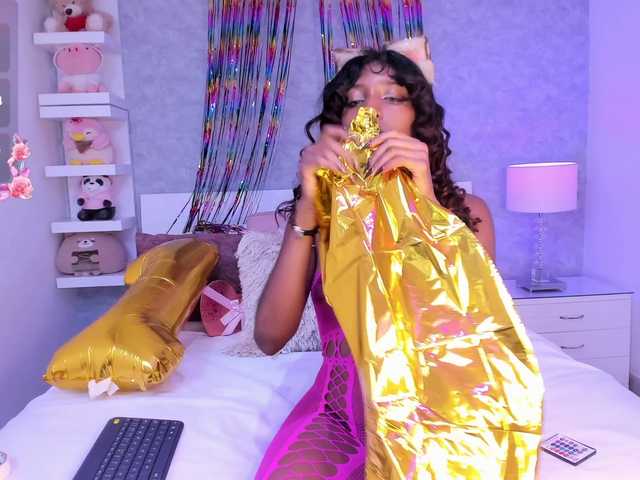 ElarisBlake live cam on BongaCams
