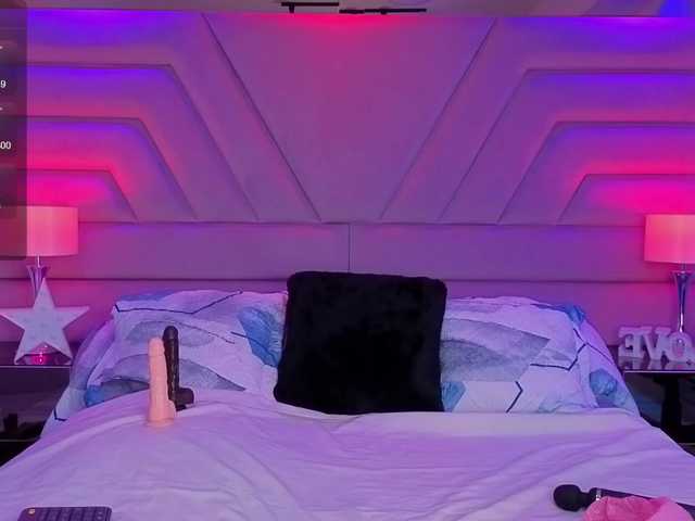 ElarisBlake live cam on BongaCams
