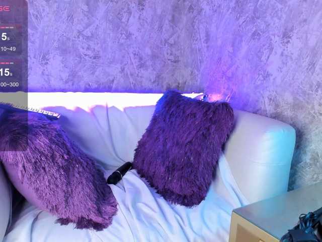 ElarisBlake live cam on BongaCams
