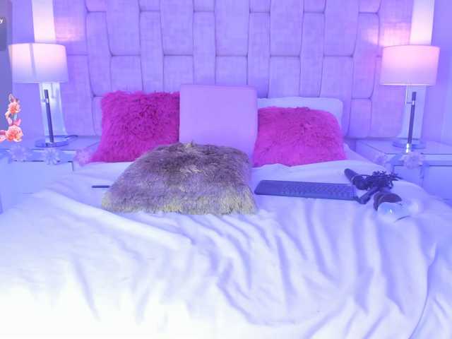 ElarisBlake live cam preview