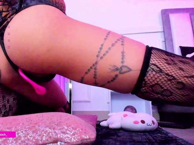 Maddieash live cam on BongaCams