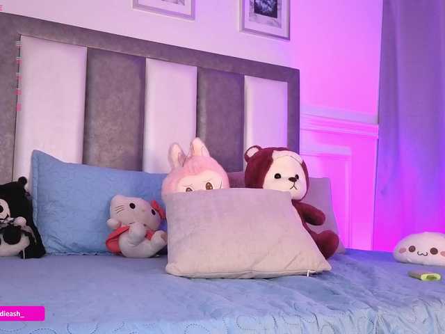 Maddieash live cam on BongaCams