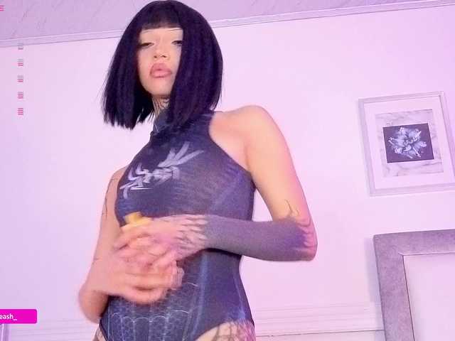Maddieash live webcam show