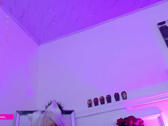 Maddieash live cam on BongaCams