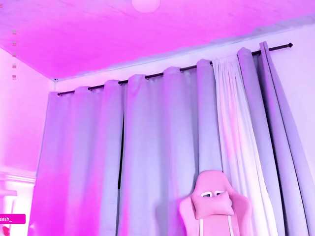 Maddieash live cam