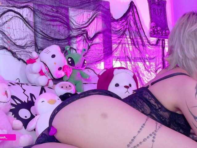 Maddieash live cam on BongaCams