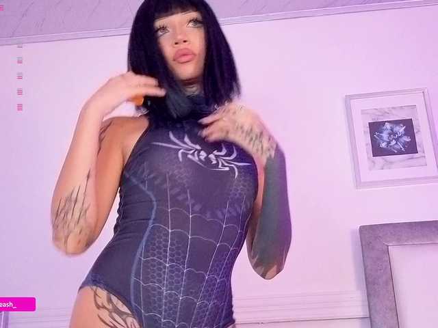 Maddieash live cam on BongaCams