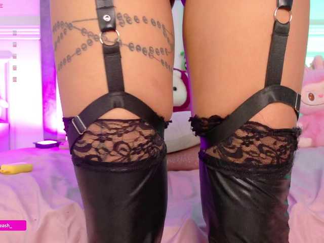 Maddieash live cam on BongaCams