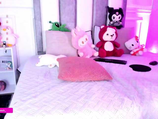 Maddieash live cam on BongaCams