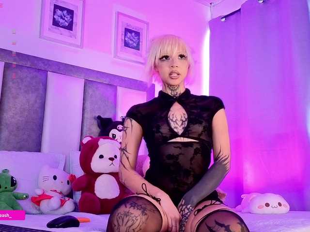 Maddieash live webcam show