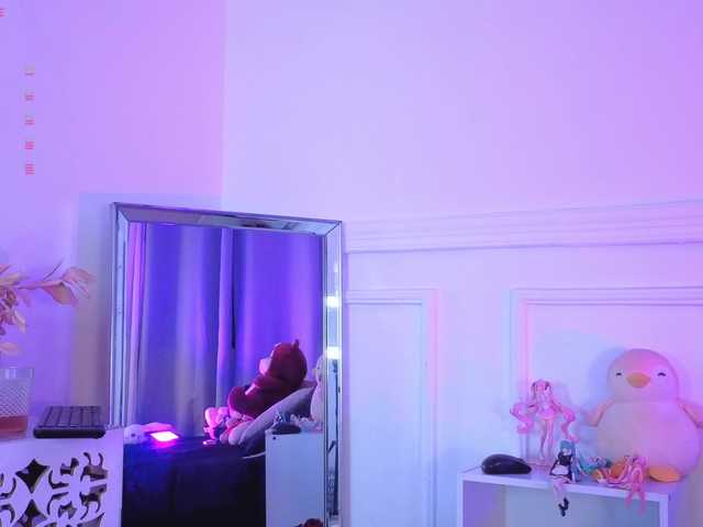 Maddieash live cam on BongaCams