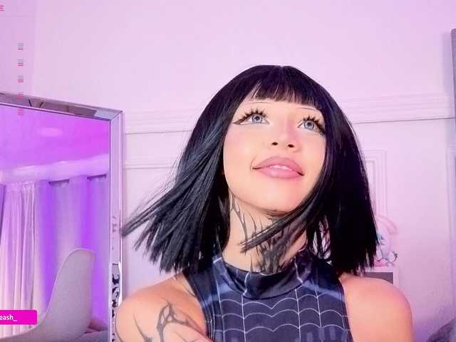 Maddieash live webcam show