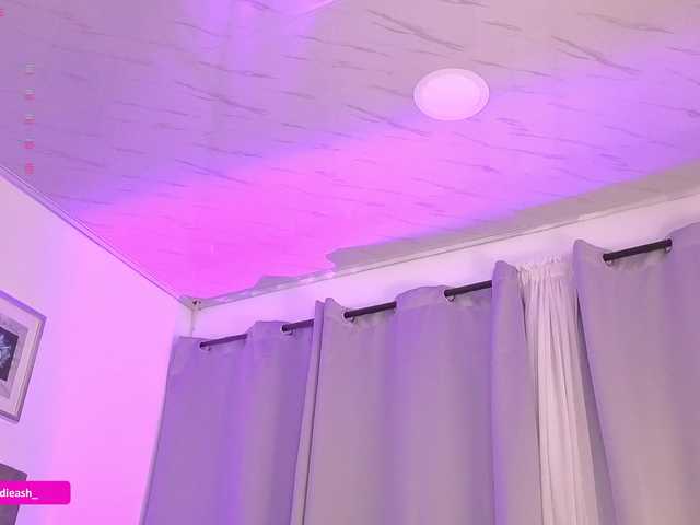 Maddieash live cam on BongaCams