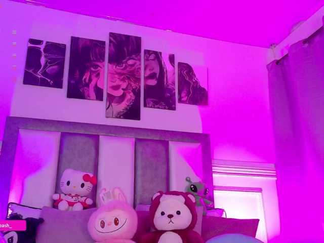 Maddieash live cam on BongaCams