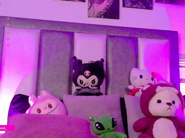 Maddieash live cam on BongaCams