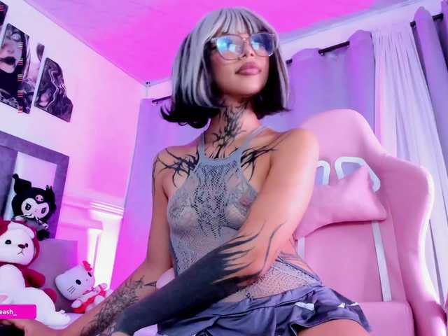 Maddieash live cam on BongaCams