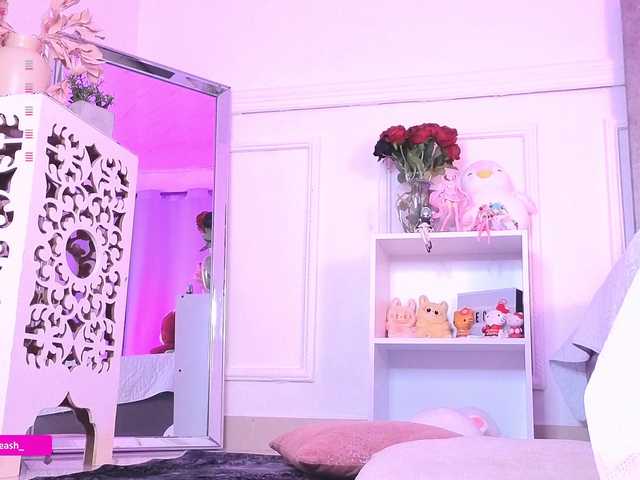 Maddieash live webcam show