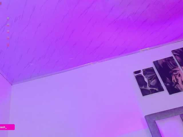 Maddieash live cam on BongaCams