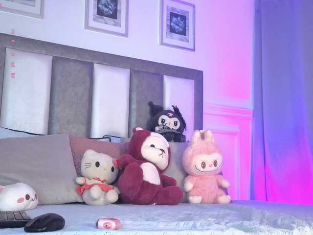 Maddieash live cam on BongaCams