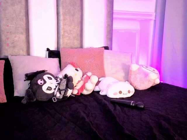 Maddieash live cam on BongaCams