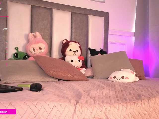 Maddieash live cam on BongaCams