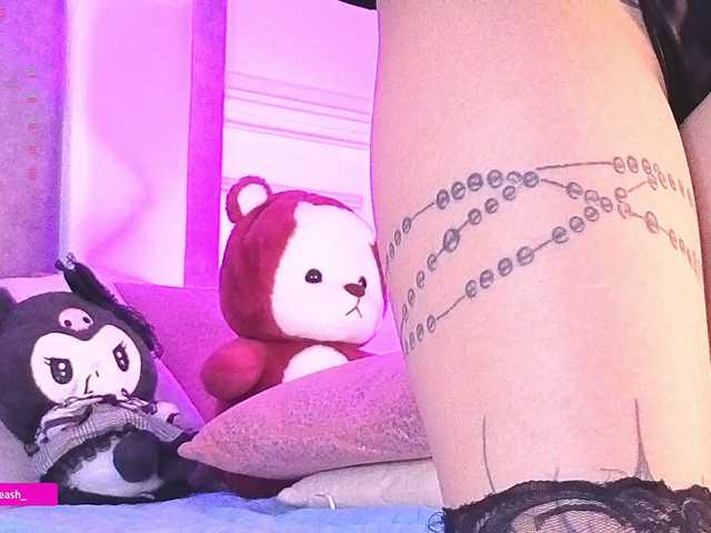 Maddieash live cam on BongaCams
