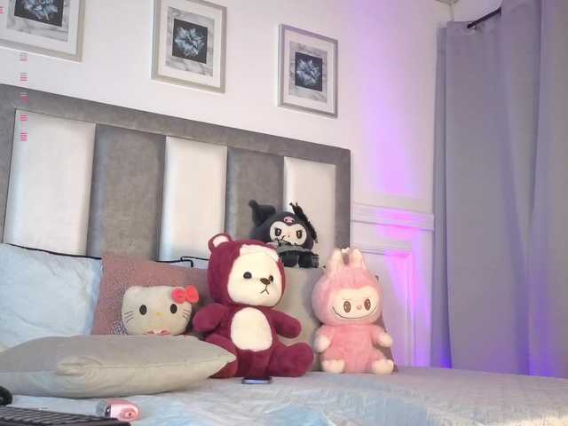 Maddieash live cam on BongaCams