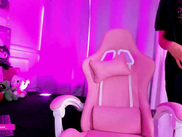 Maddieash webcam