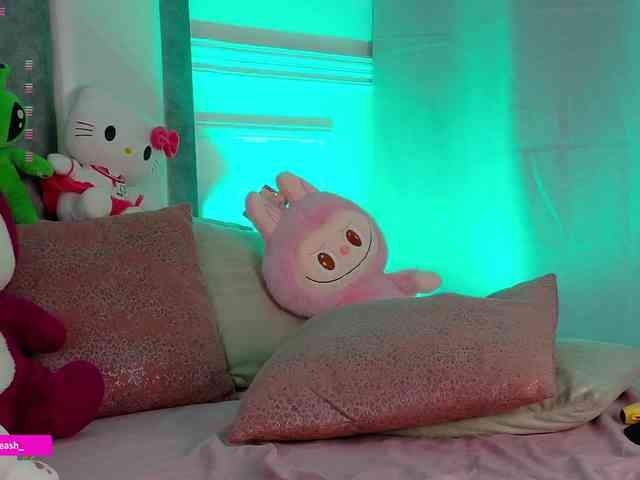 Maddieash webcam