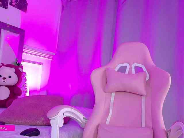 Maddieash webcam