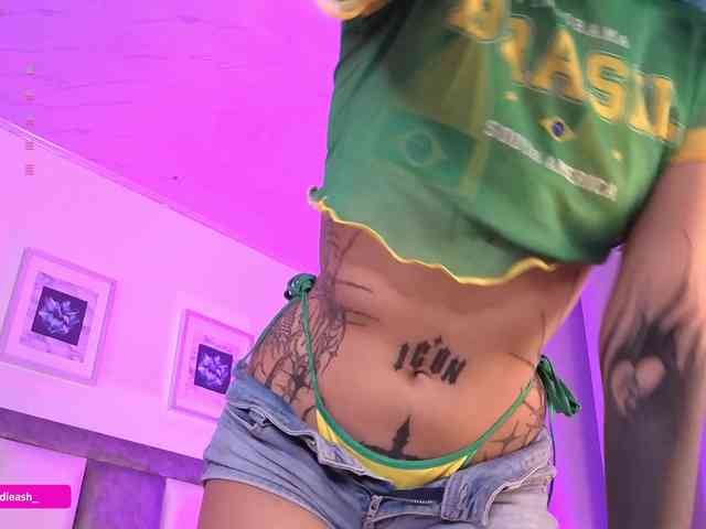 Maddieash webcam