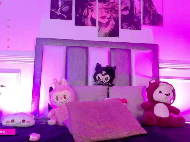 Maddieash webcam