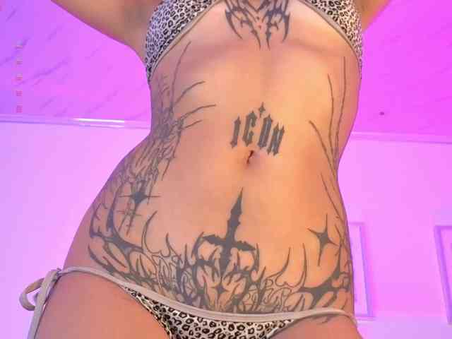 Maddieash webcam