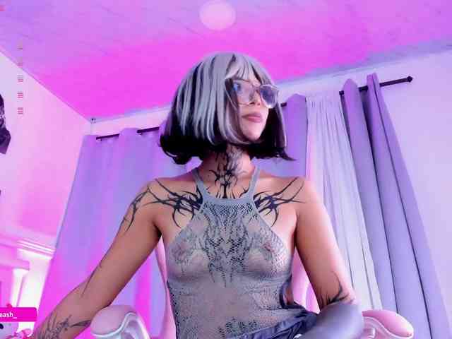 Maddieash webcam