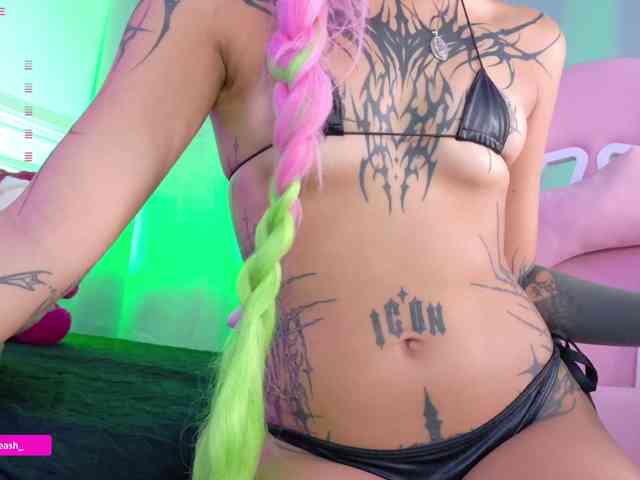 Maddieash webcam