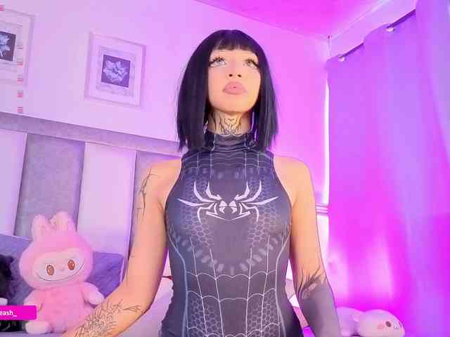 Maddieash webcam