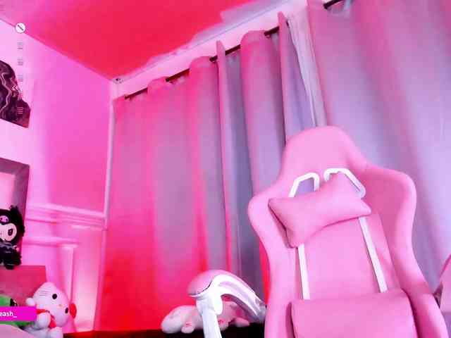 Maddieash webcam