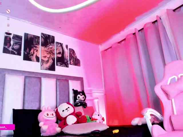 Maddieash webcam