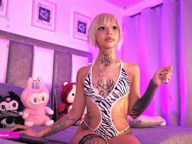 Maddieash Maddieash