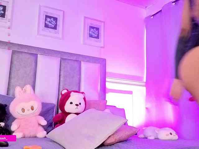 Maddieash webcam