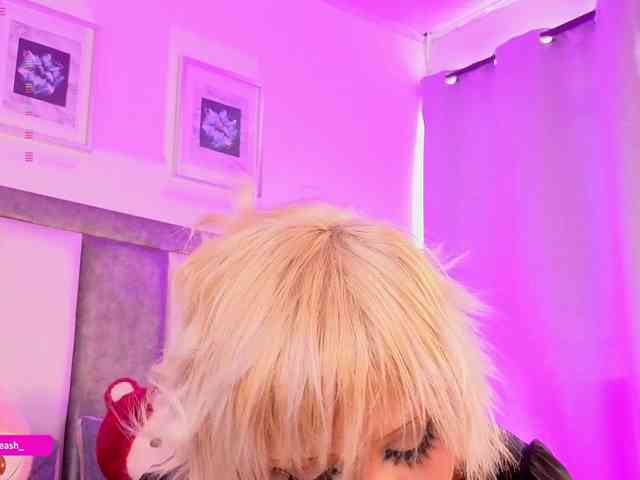 Maddieash webcam
