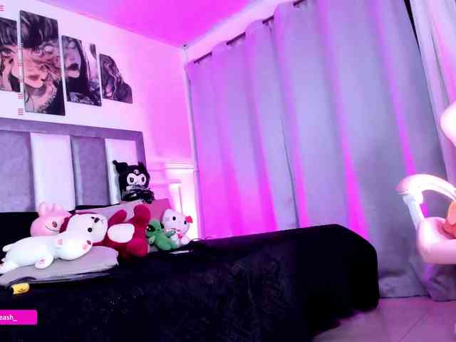 Maddieash webcam