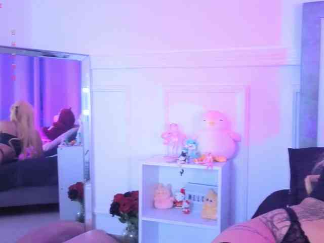 Maddieash webcam