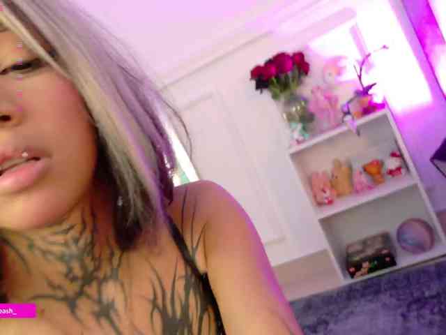 Maddieash webcam